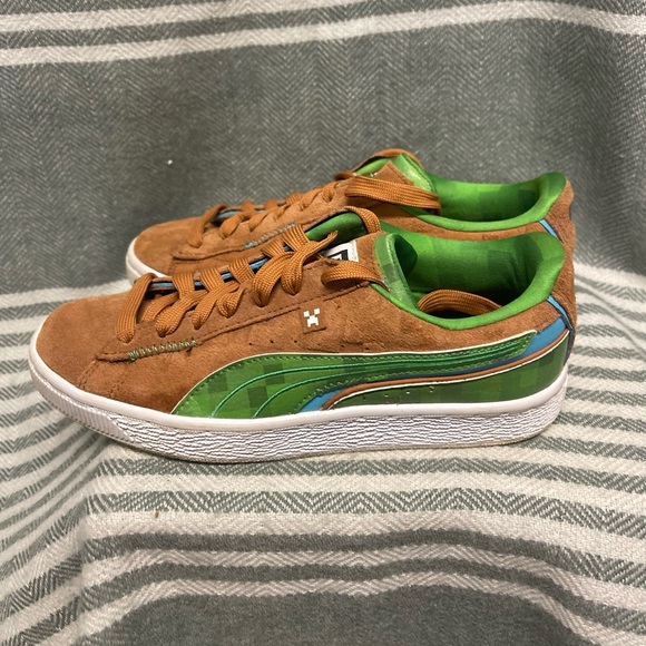 Puma MINECRAFT x Suede “Grass Block” Edition Shoes Size 4.5C - Picture 3 of 6